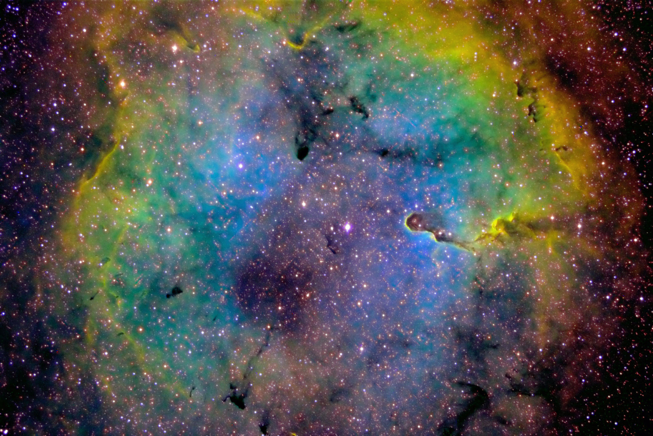 Click to view the full size image: 2075x1387, 681 KB