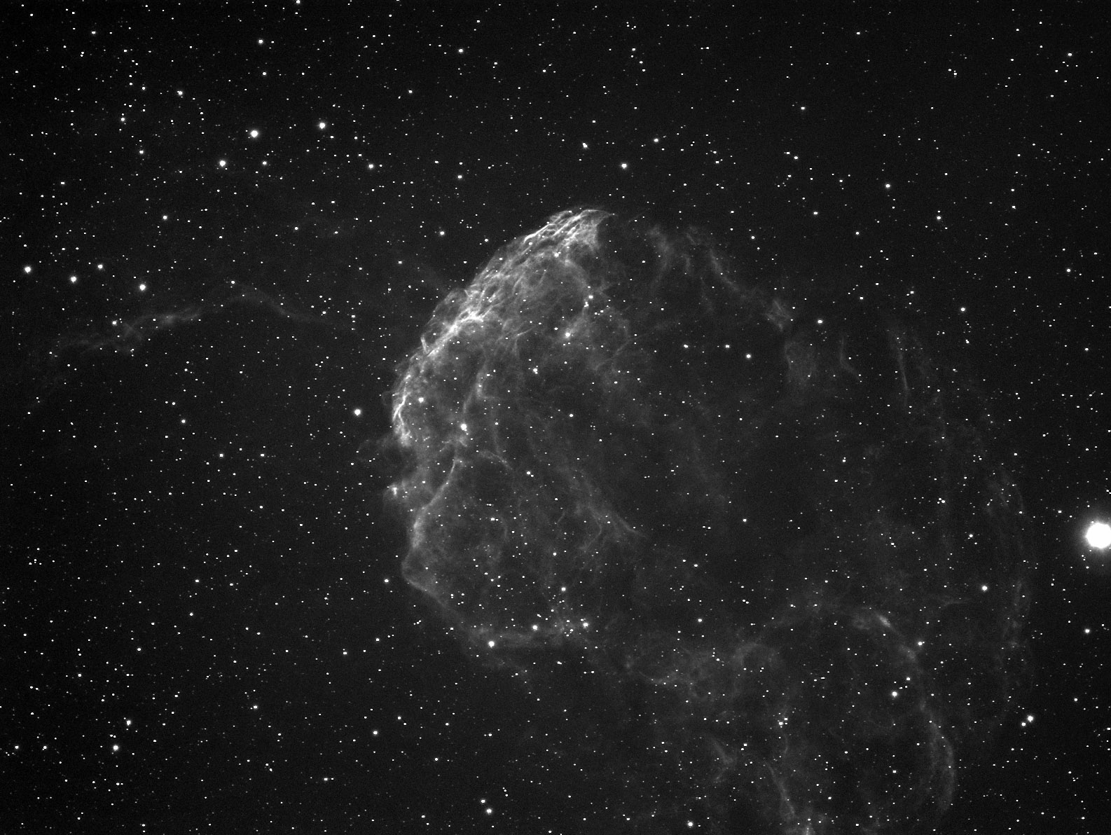 Click to view the full size image: 1586x1192, 369 KB